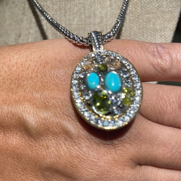 2 pc Silver tone Crystal Necklace Set - Picture 8 of 8